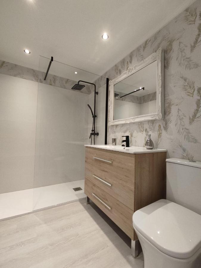 Acogedor Apartamento Junto A La Plaza Villasana de Mena Exterior foto